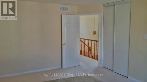 2211 Esprit Drive Ottawa ON K4A 4Z1