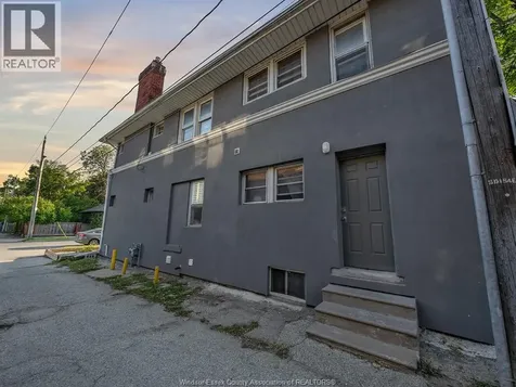 154-156 Elliott Street West Windsor ON N9A 5Y7