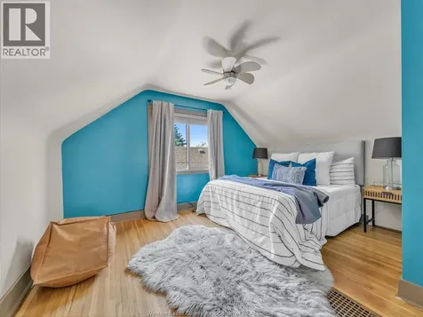 1036 Villaire Windsor ON N8S 2J8
