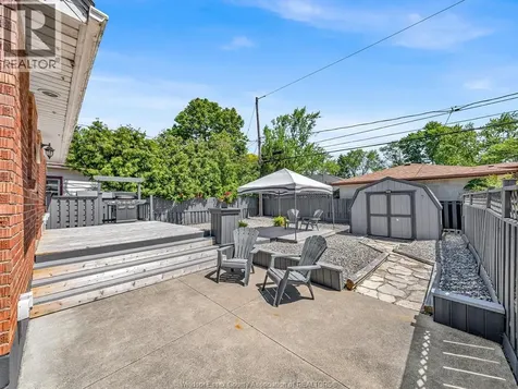 1036 Villaire Windsor ON N8S 2J8