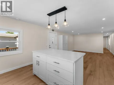 44 Miriam Court Essex ON N8M 1Z2