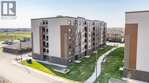 728 Brownstone Lakeshore ON N9K 0C4
