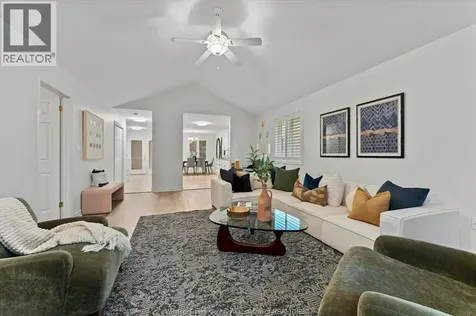 1077 Hacienda Way Windsor ON N9G 2T7