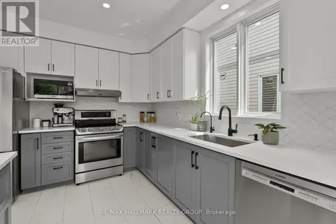 65 Alameda Way Ottawa ON K2J 5B3