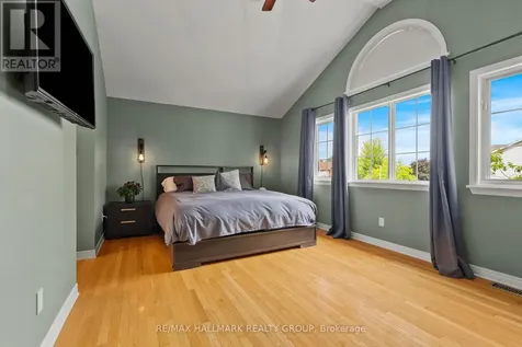 65 Alameda Way Ottawa ON K2J 5B3