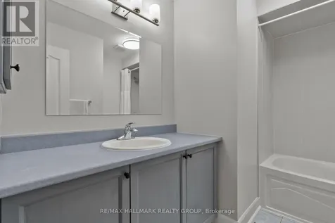 65 Alameda Way Ottawa ON K2J 5B3