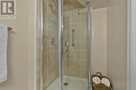 65 Alameda Way Ottawa ON K2J 5B3