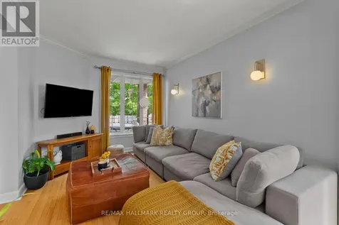 65 Alameda Way Ottawa ON K2J 5B3