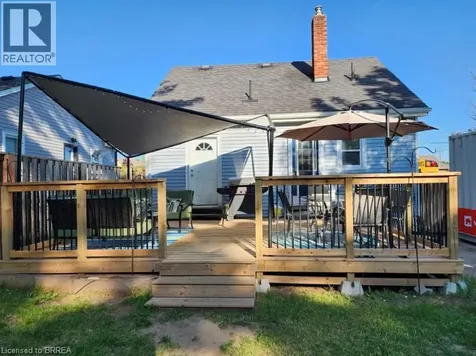 86 North Park Street Brantford ON N3R 4K1