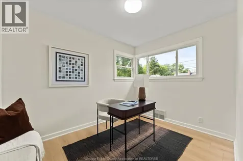 3209 Dandurand Avenue Windsor ON N9E 2E9