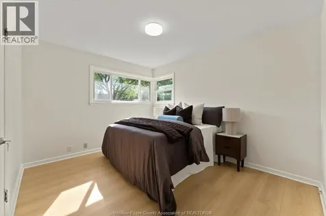 3209 Dandurand Avenue Windsor ON N9E 2E9