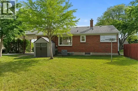 3209 Dandurand Avenue Windsor ON N9E 2E9