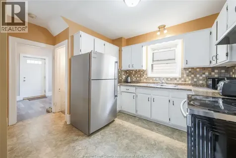 884 Jos Janisse Avenue Windsor ON N8Y 3A8