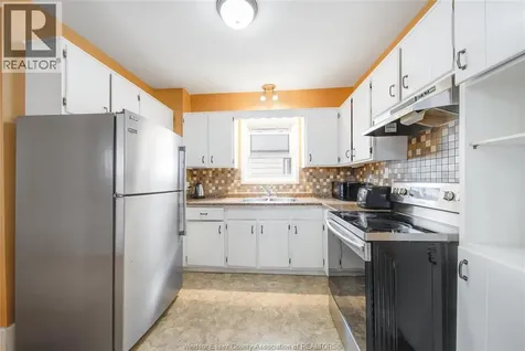 884 Jos Janisse Avenue Windsor ON N8Y 3A8