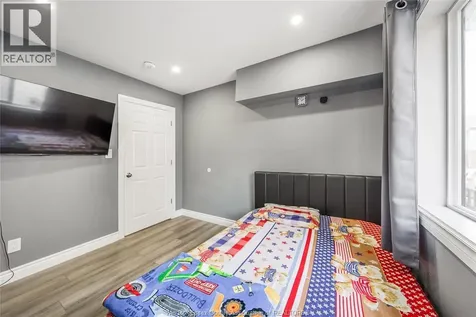 884 Jos Janisse Avenue Windsor ON N8Y 3A8