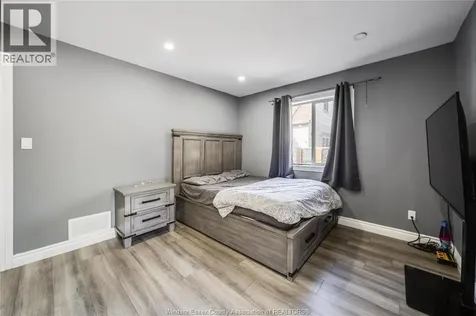 884 Jos Janisse Avenue Windsor ON N8Y 3A8