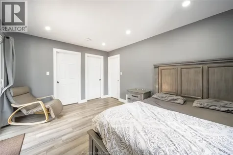 884 Jos Janisse Avenue Windsor ON N8Y 3A8