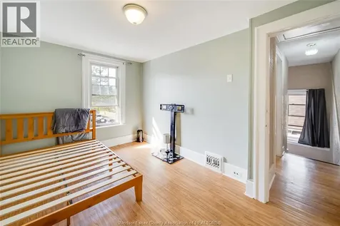 884 Jos Janisse Avenue Windsor ON N8Y 3A8