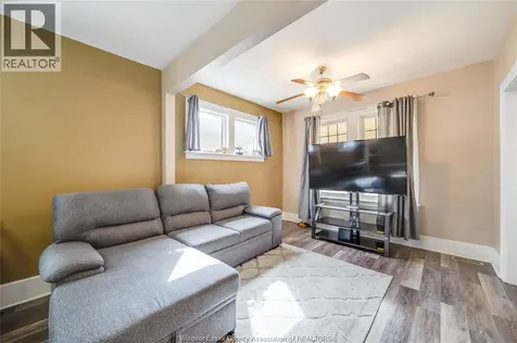 884 Jos Janisse Avenue Windsor ON N8Y 3A8