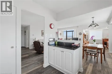 301 Frances Avenue Stoney Creek ON L8E 3W6