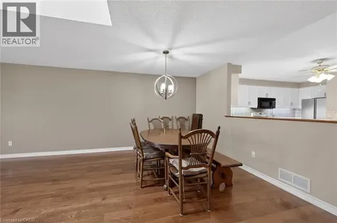 30 Braemar Avenue Caledonia ON N3W 2M1