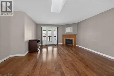 30 Braemar Avenue Caledonia ON N3W 2M1