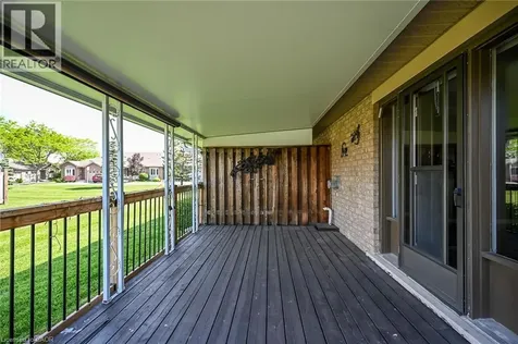 30 Braemar Avenue Caledonia ON N3W 2M1