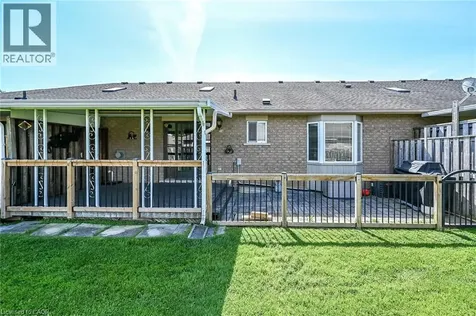 30 Braemar Avenue Caledonia ON N3W 2M1