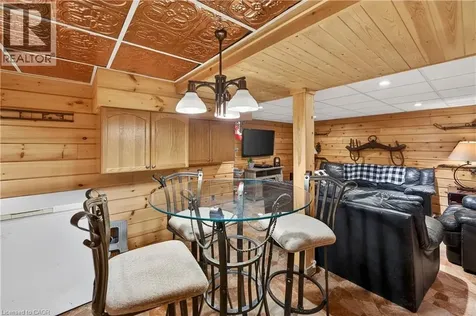 79 Prince Charles Drive St. Catharines ON L2N 3Y8