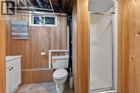 79 Prince Charles Drive St. Catharines ON L2N 3Y8