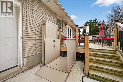 79 Prince Charles Drive St. Catharines ON L2N 3Y8