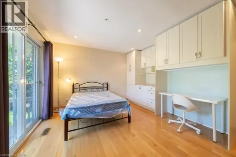 47 Westminster Avenue Hamilton ON L9C 4L8