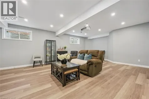 512 Wood Nettle Way Waterloo ON N2V 2X9