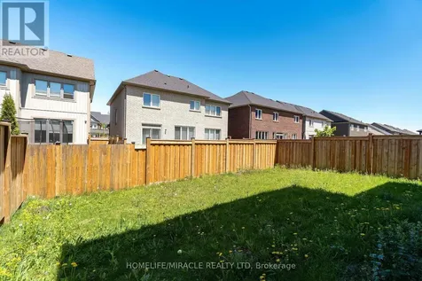 73 Tracey Lane Collingwood ON L9Y 3V2