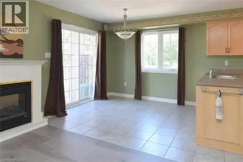 2 Harbour Drive Stoney Creek ON L8E 6B1