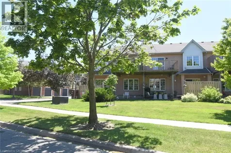 2 Harbour Drive Stoney Creek ON L8E 6B1