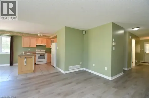 2 Harbour Drive Stoney Creek ON L8E 6B1