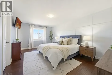 32 Sorrento Street Kitchener ON N2R 0A4