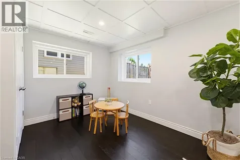 32 Sorrento Street Kitchener ON N2R 0A4