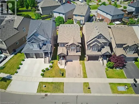 32 Sorrento Street Kitchener ON N2R 0A4
