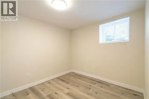 196 Upper Paradise Road Hamilton ON L9C 5B9