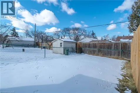 196 Upper Paradise Road Hamilton ON L9C 5B9