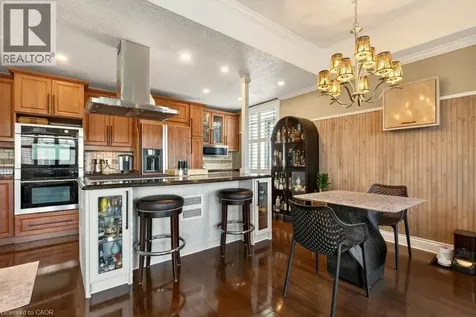 30 Harrisford Street Hamilton ON L8K 6M9