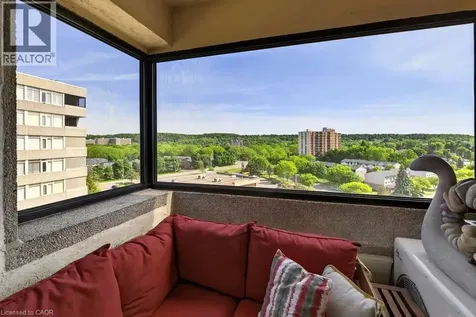 30 Harrisford Street Hamilton ON L8K 6M9