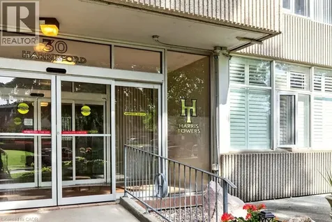 30 Harrisford Street Hamilton ON L8K 6M9