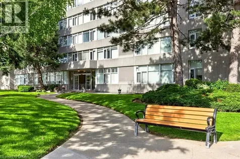 30 Harrisford Street Hamilton ON L8K 6M9