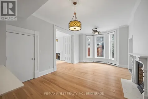 10 Victoria Avenue Brockville ON K6V 2B1