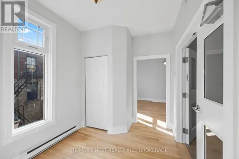 10 Victoria Avenue Brockville ON K6V 2B1