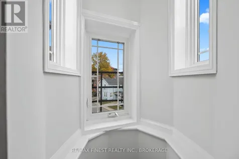 10 Victoria Avenue Brockville ON K6V 2B1