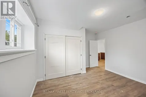 10 Victoria Avenue Brockville ON K6V 2B1